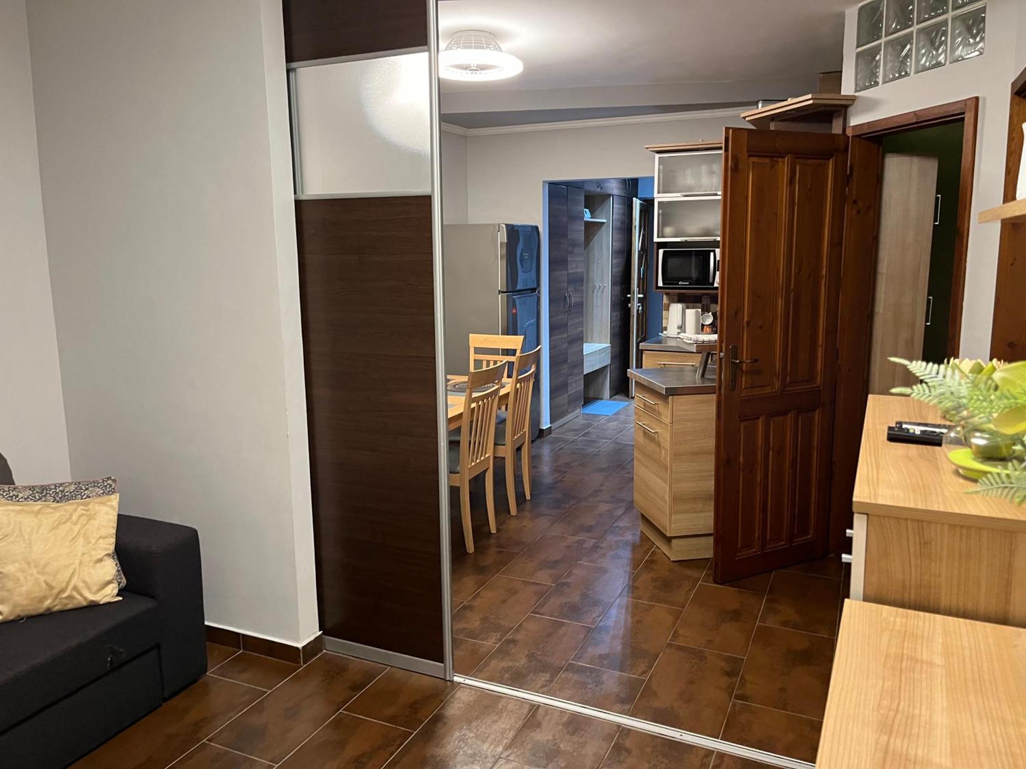 Brookforest Family Apartman Hajdúszoboszló Екстериор снимка
